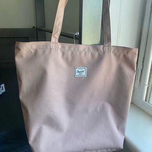 Herschel tote